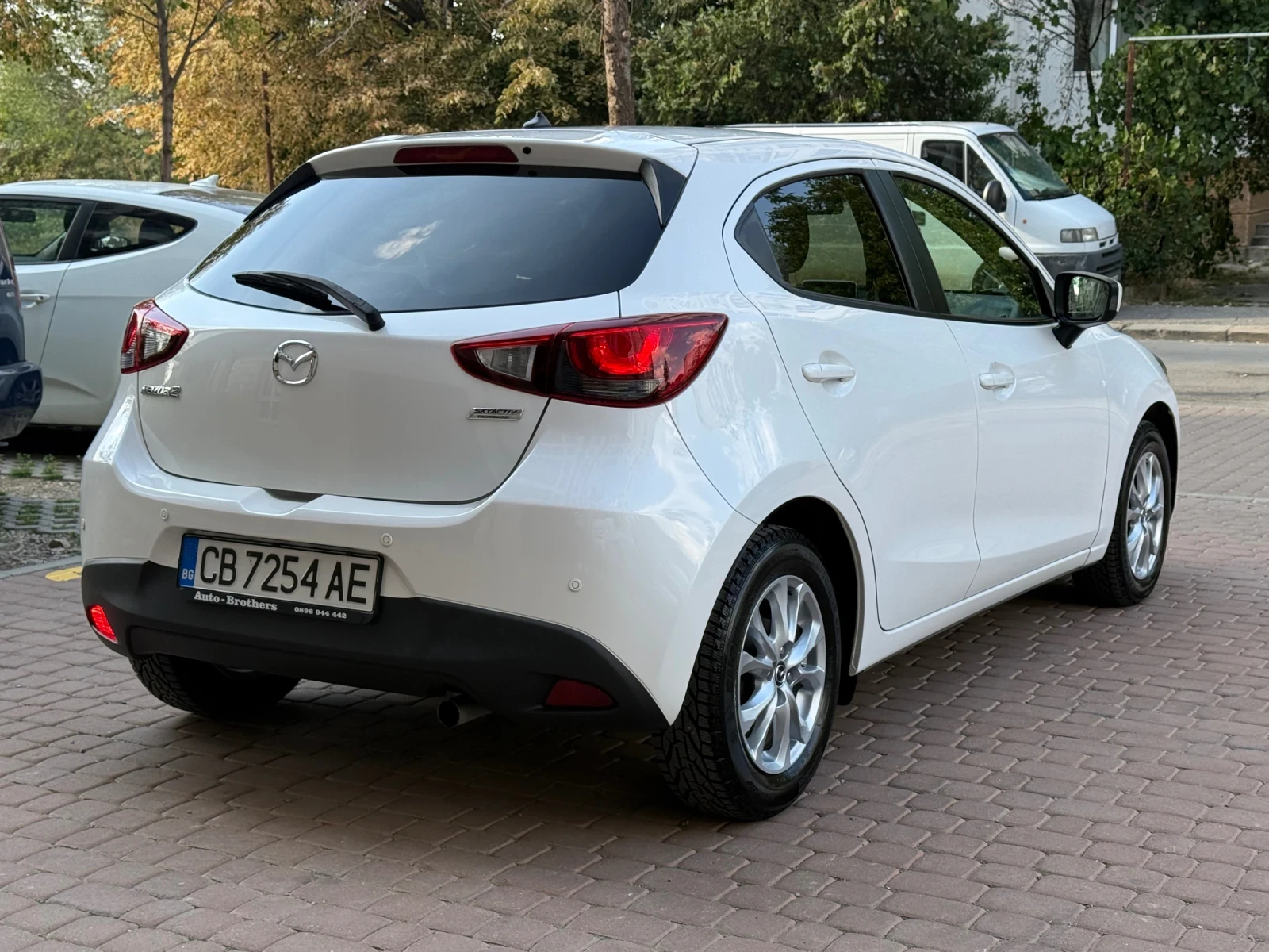 Mazda 2 1.5 dizel, снимка 6 - Автомобили и джипове - 55904680