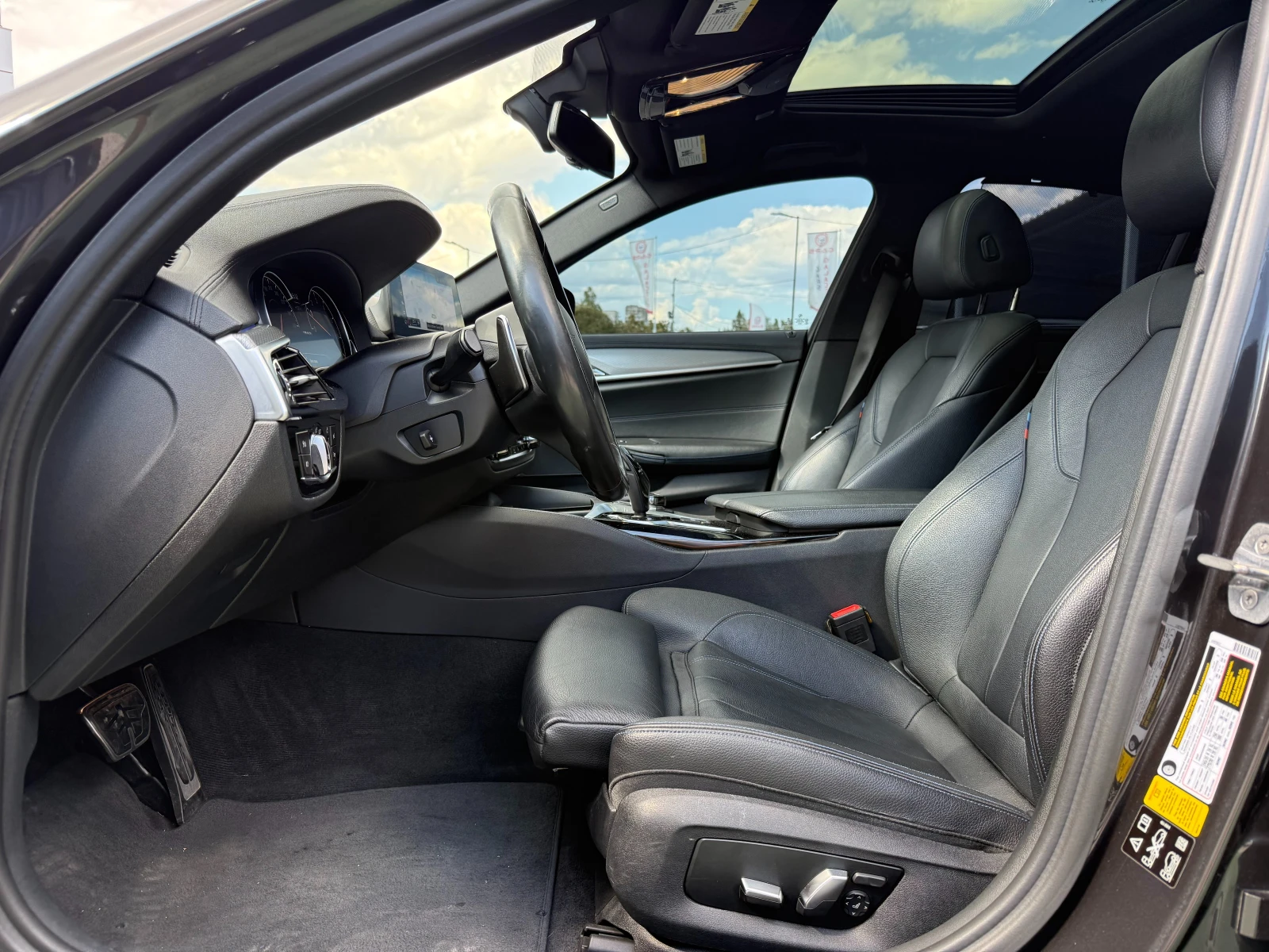 BMW 540 M40i, XDRIVE, снимка 7 - Автомобили и джипове - 55975788