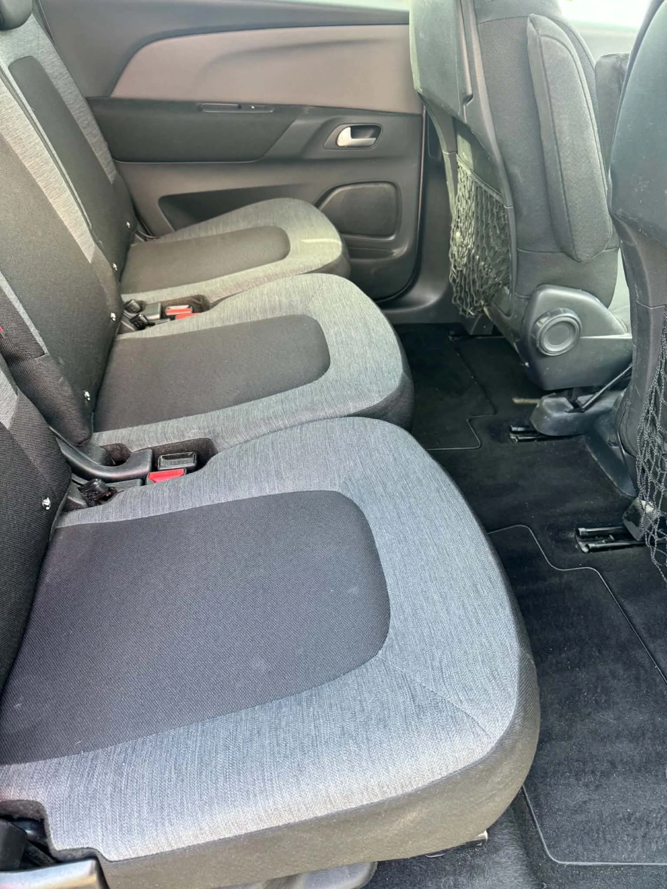 Citroen C4 Picasso 1.6 HDI 120к.с avtomat, снимка 6 - Автомобили и джипове - 56193249