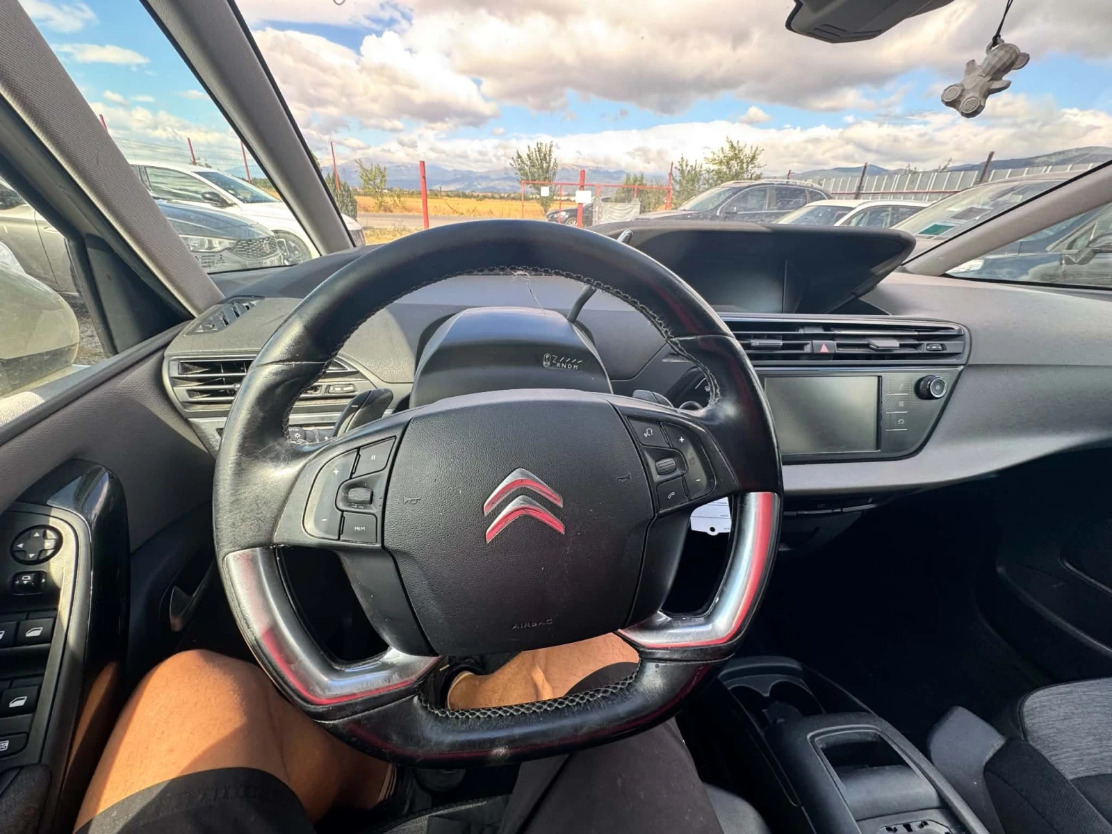 Citroen C4 Picasso 1.6 HDI 120к.с avtomat, снимка 9 - Автомобили и джипове - 56193249