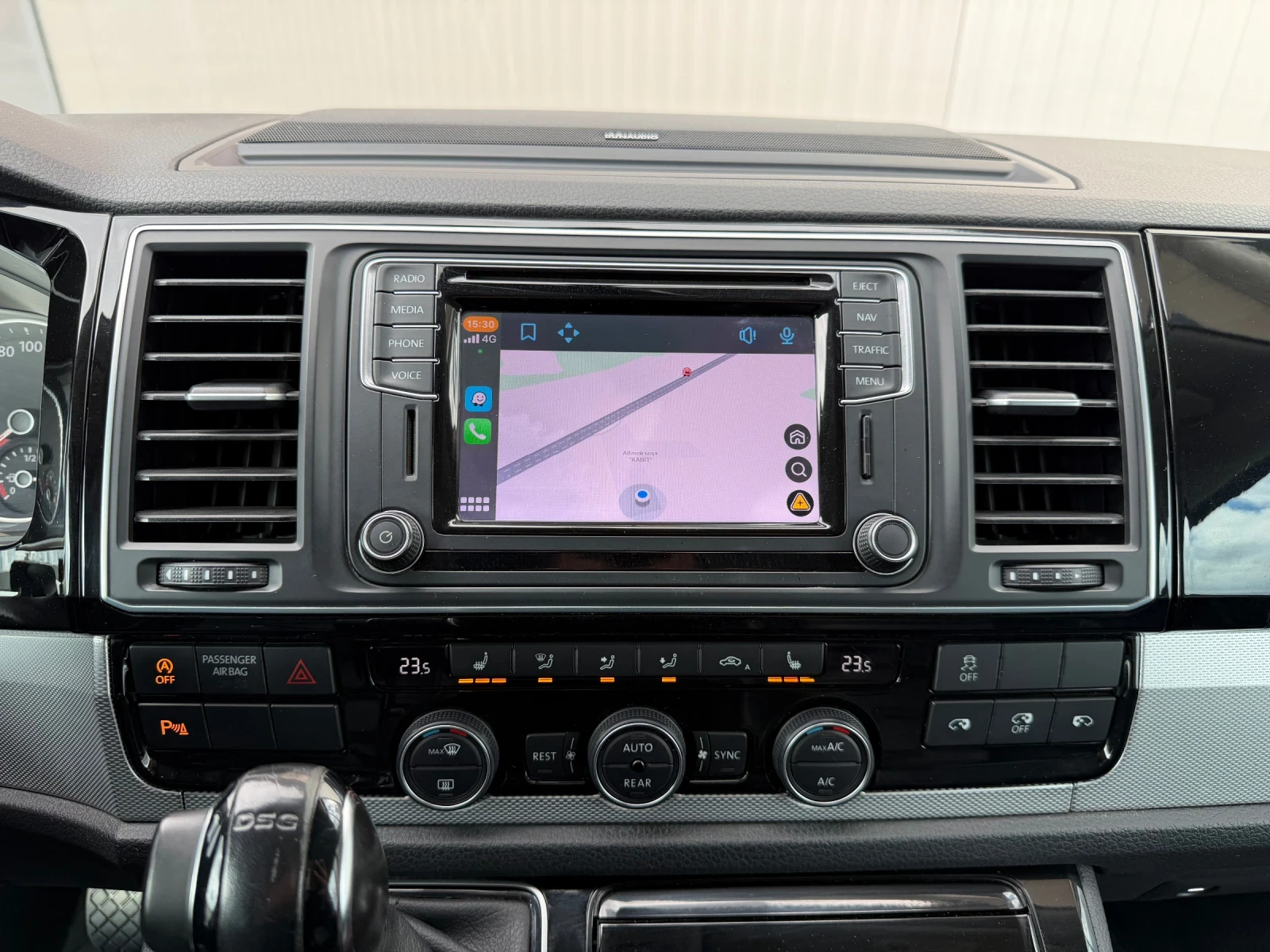 VW Multivan 2.0 TDI 4x4 , снимка 11 - Автомобили и джипове - 56202484