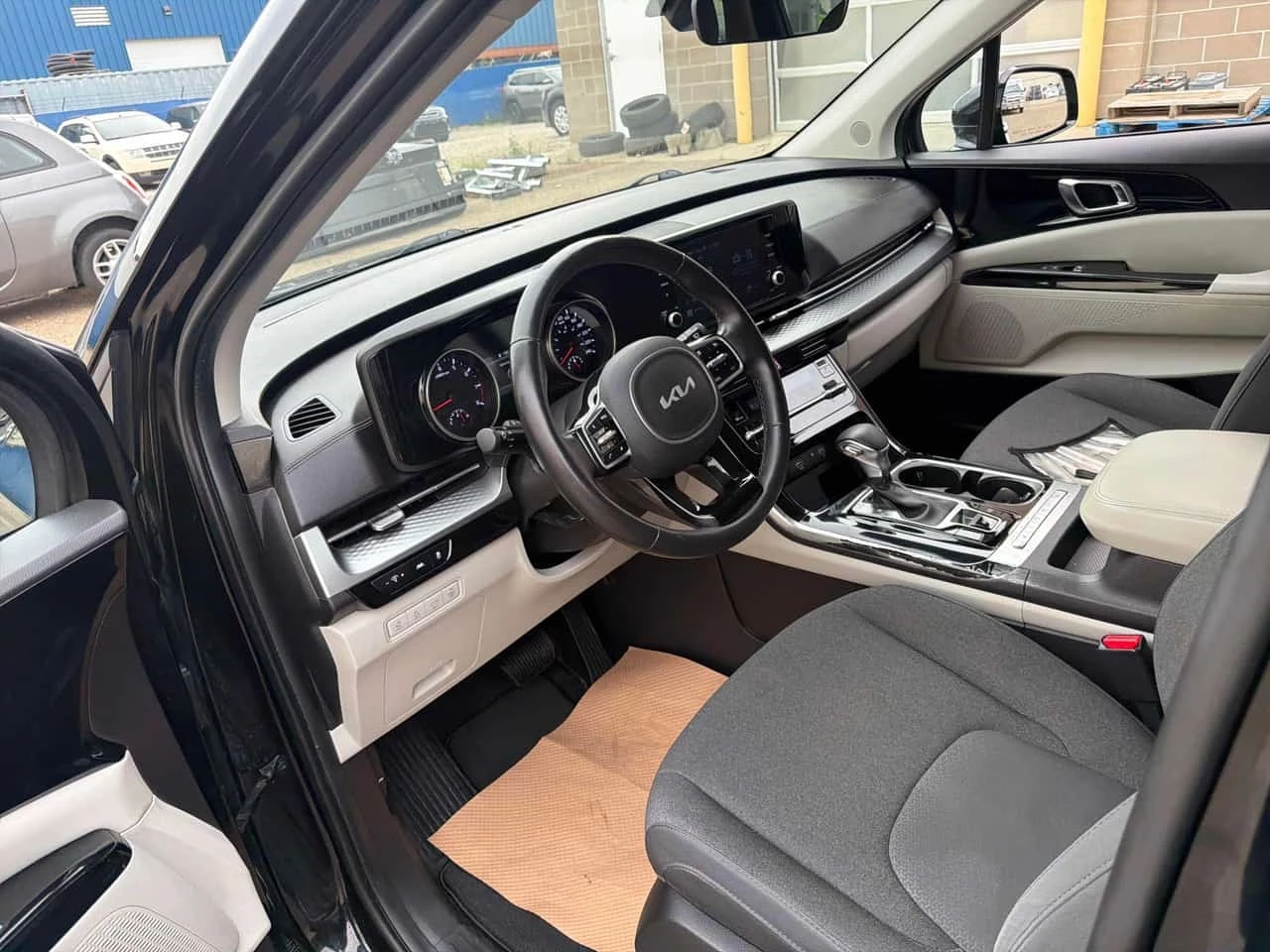 Kia Carnival * LX+ FWD * ���������� ��� ������������ ������*  | Mobile.bg � ����������� 5