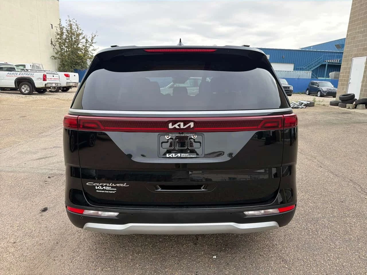 Kia Carnival * LX+ FWD * ���������� ��� ������������ ������*  | Mobile.bg � ����������� 4