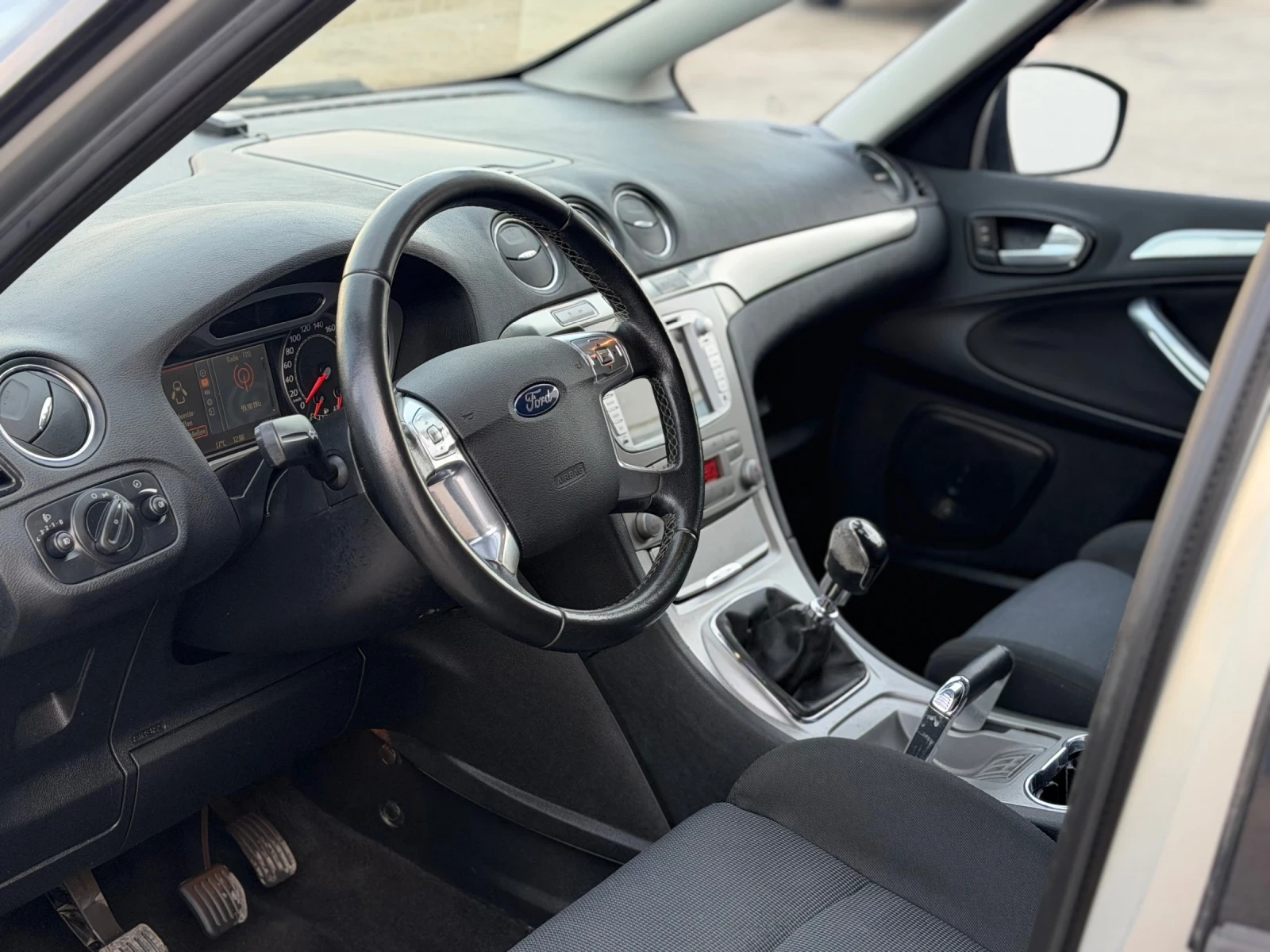 Ford S-Max 2.0, снимка 9 - Автомобили и джипове - 56407166