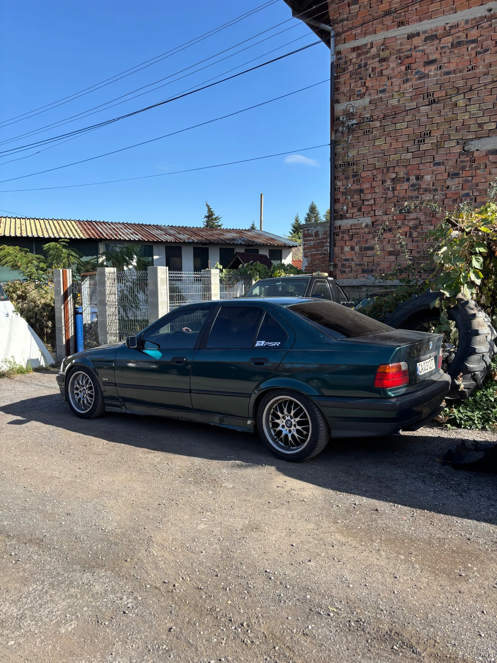 BMW 325, снимка 2 - Автомобили и джипове - 56629129