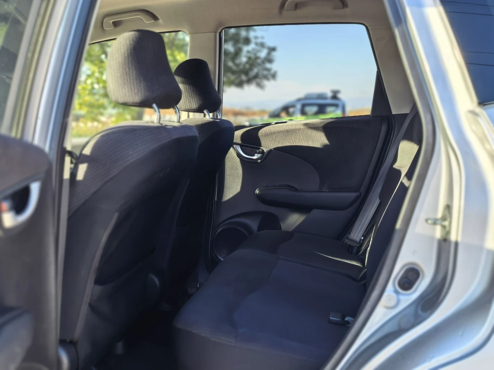 Honda Jazz 1.3 ������ 98 �.�. �������� ���������!!!  | Mobile.bg � ����������� 12
