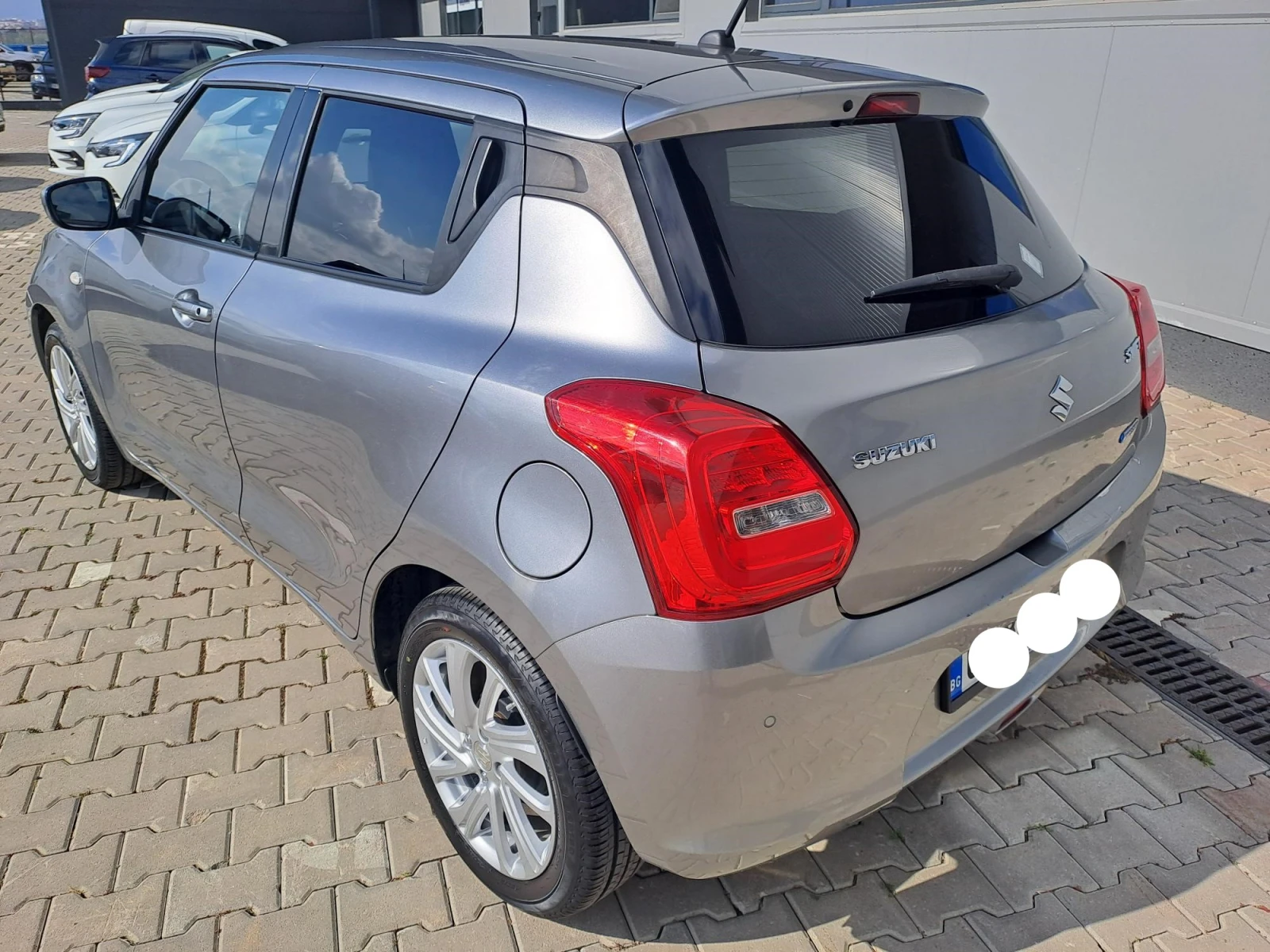 Suzuki Swift 1.2 GL+ Mild Hybrid Automatic, снимка 6 - Автомобили и джипове - 56746933