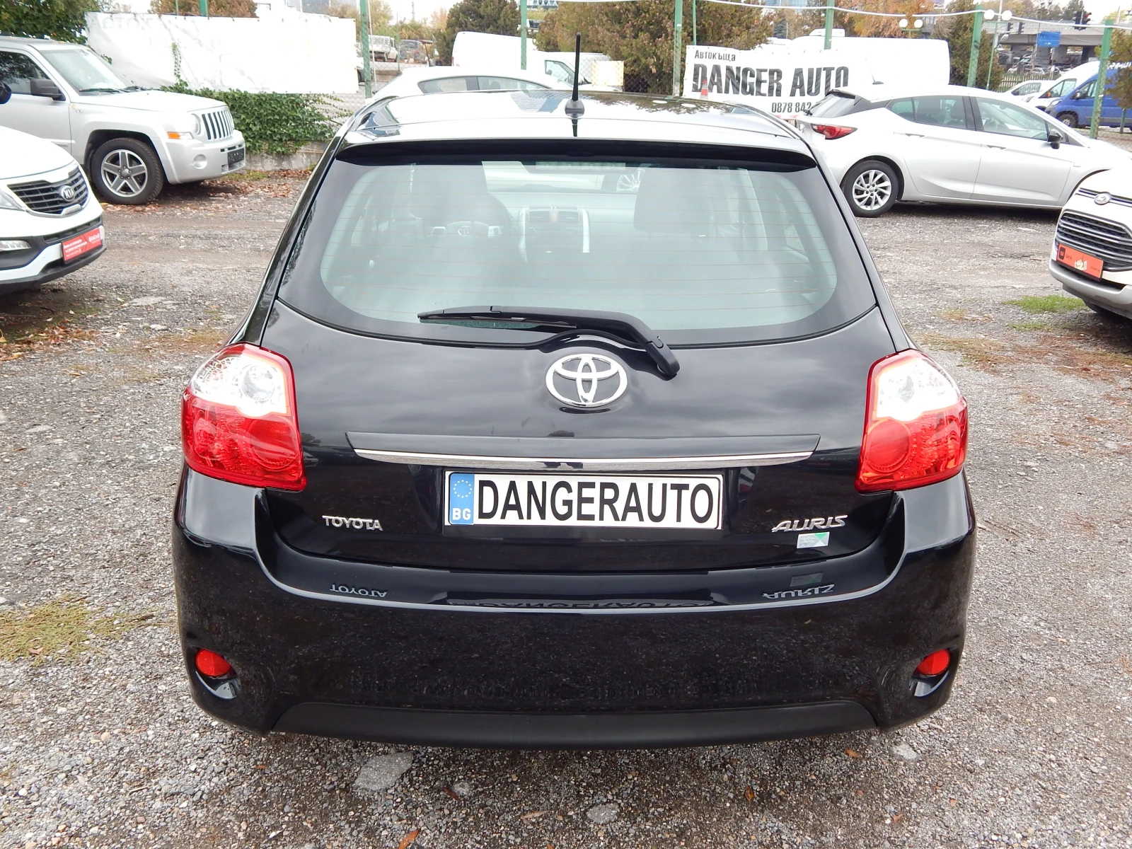 Toyota Auris 1.4D4D* EURO5*  | Mobile.bg � ����������� 5