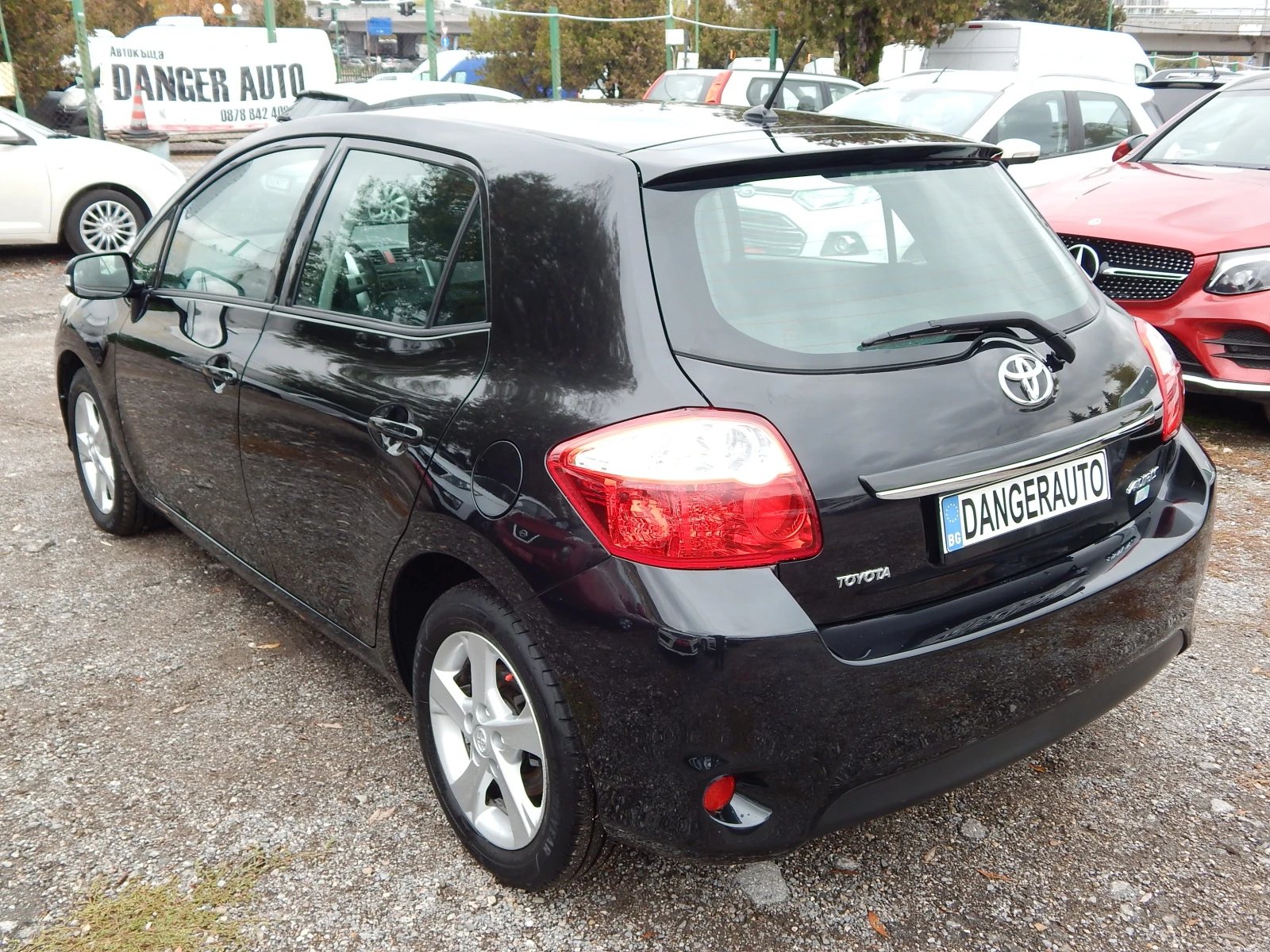 Toyota Auris 1.4D4D* EURO5*  | Mobile.bg � ����������� 6