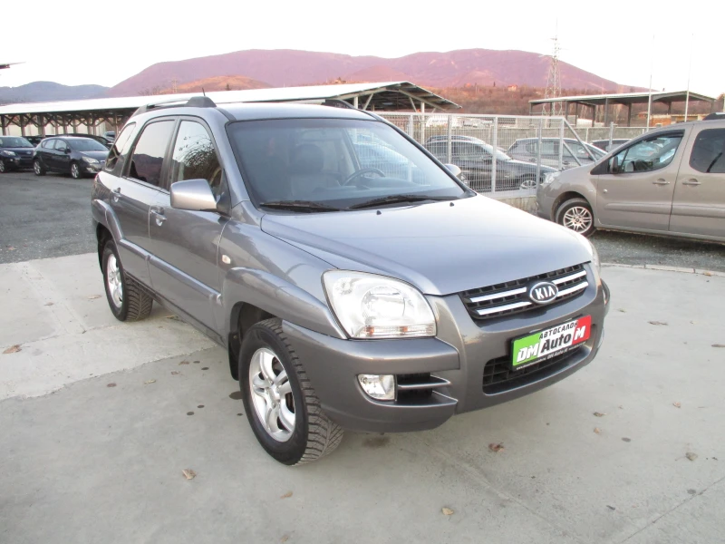 Kia Sportage 2.0/БЕНЗИН/КАТО НОВА/, снимка 2 - Автомобили и джипове - 48103000