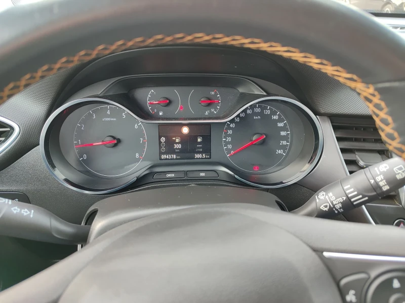 Opel Crossland X 1.2 BENZ/LPG, снимка 13 - Автомобили и джипове - 53118253