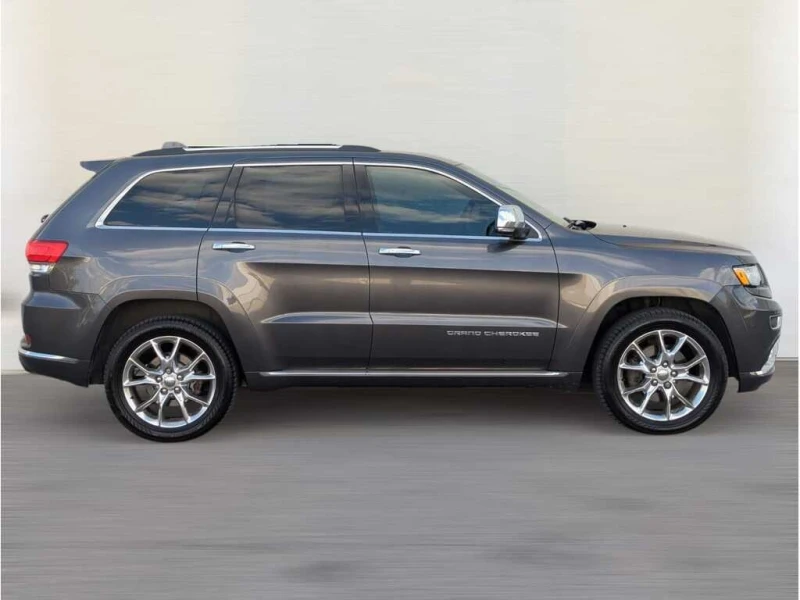 Jeep Grand cherokee * SUMMIT* 5.7 AWD* H&K* PODGREV* OBDUHVANE* PANO* , снимка 5 - Автомобили и джипове - 52839016