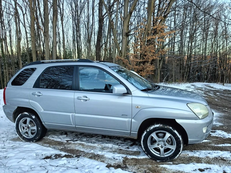 Kia Sportage, снимка 2 - Автомобили и джипове - 53033155
