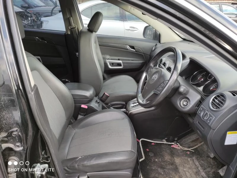 Opel Antara 2.0CDTI, снимка 9 - Автомобили и джипове - 39858198