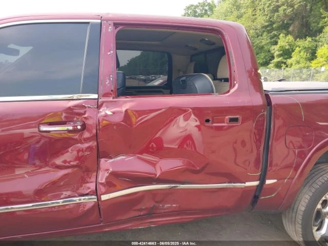 Dodge RAM 1500 LIMITED 5.7L V8 - изображение 6