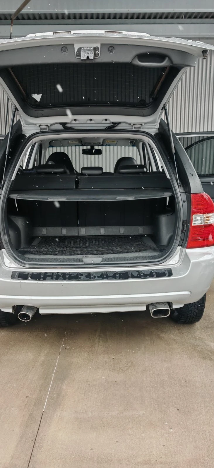 Kia Sportage, снимка 4 - Автомобили и джипове - 53033155