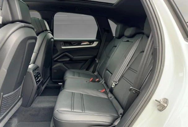 Porsche Cayenne E-Hybrid = SportDesign = Гаранция, снимка 13 - Автомобили и джипове - 53523864