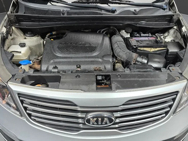 Kia Sportage R Diesel 2Wd Tlx Top-Of-The-Line Model, снимка 6 - Автомобили и джипове - 55948132