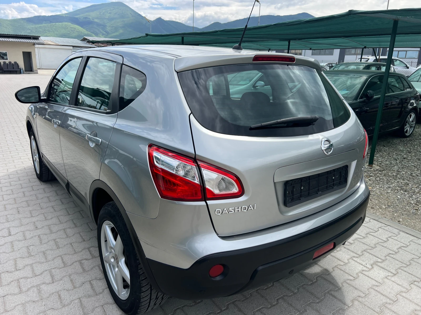 Nissan Qashqai 2.0DCi 4x4 150kc Лизинг - изображение 4