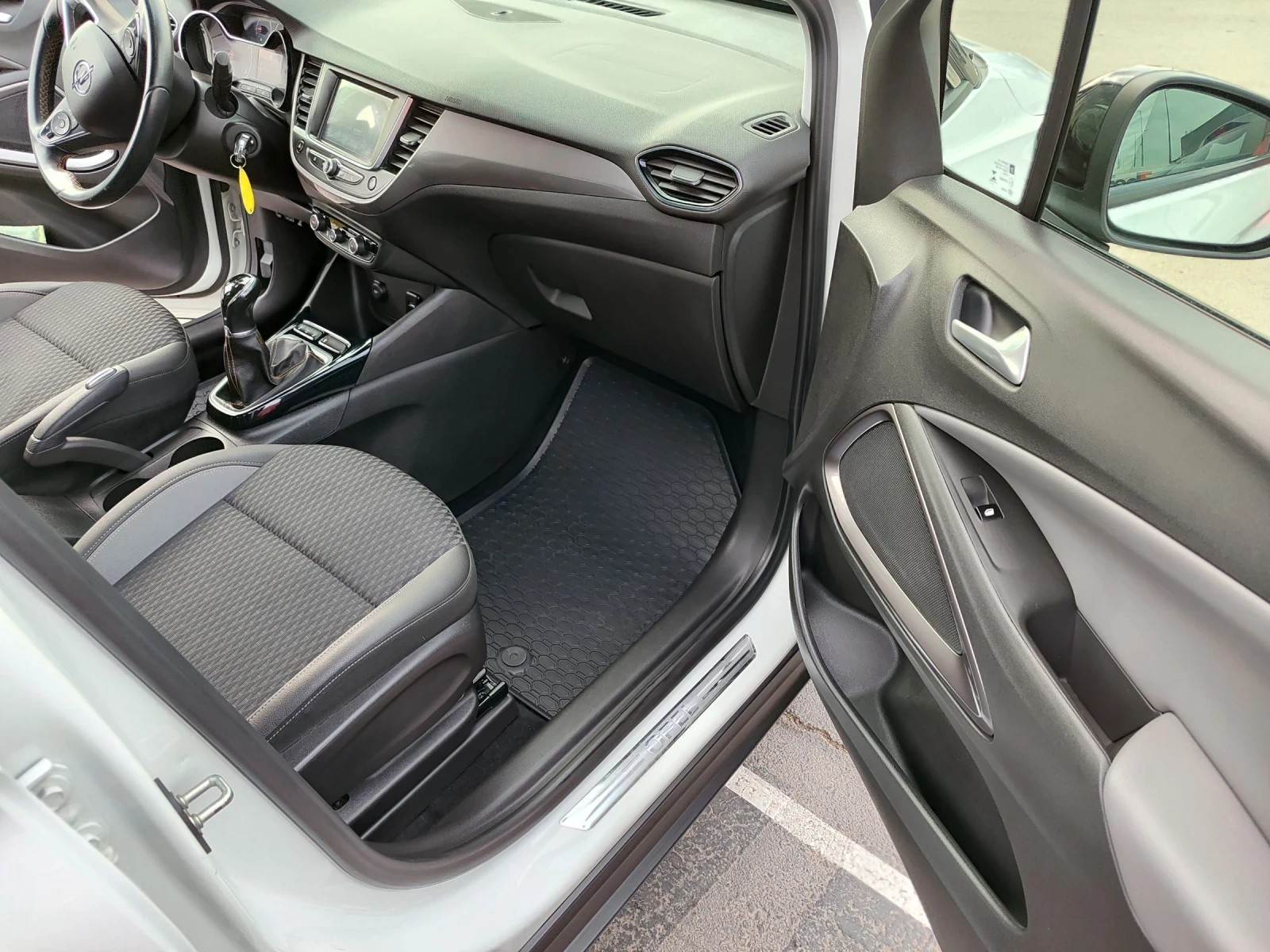 Opel Crossland X 1.2 BENZ/LPG - изображение 8