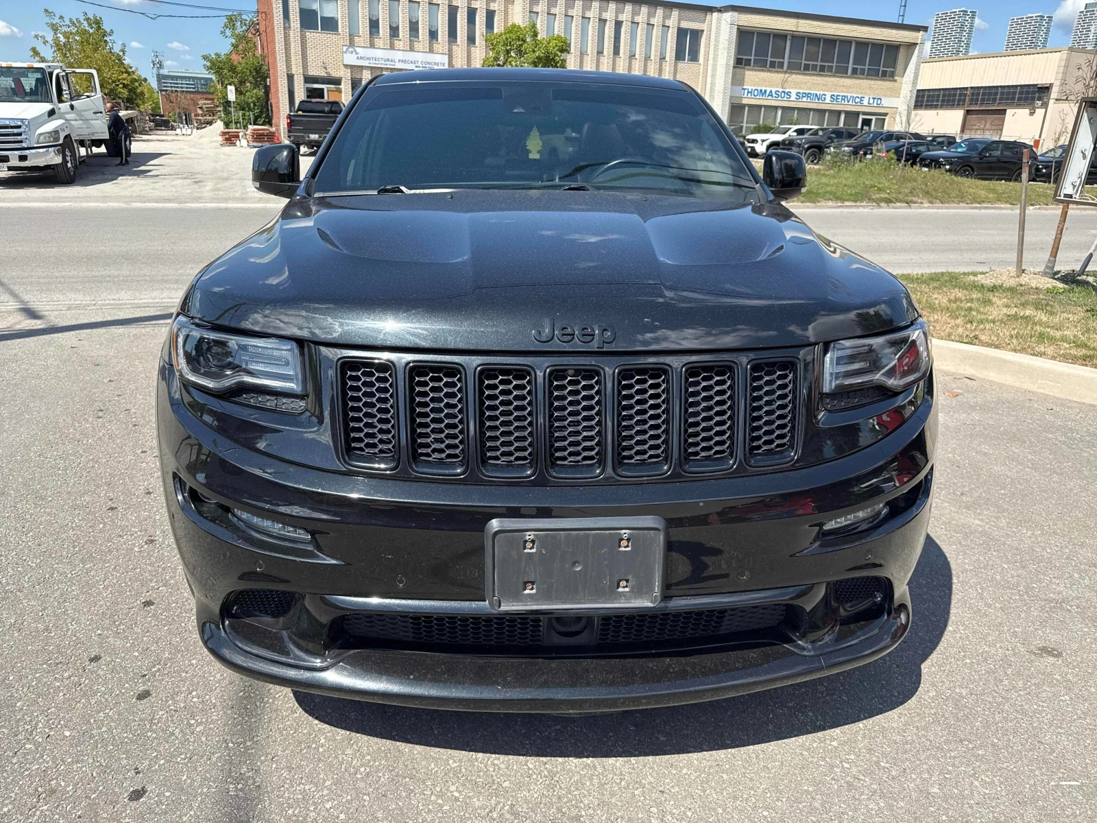 Jeep Grand cherokee SRT 4x4 CARFAX АВТО КРЕДИТ  - изображение 2