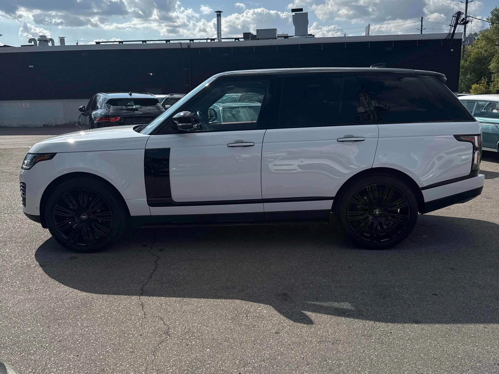 Land Rover Range rover Autobiography * * CARFAX * * АВТО КРЕДИТ * *  - изображение 3