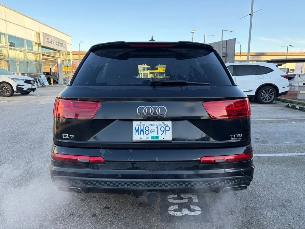 Audi Q7 * quattro 4dr 3.0T Technik * CARFAX * БЕЗ ПЪРВОНАЧ - изображение 4