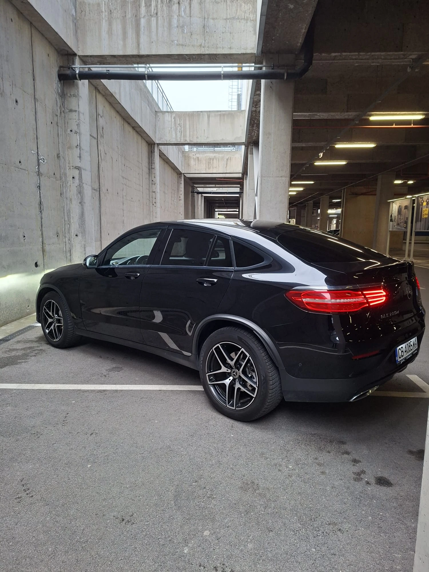 Mercedes-Benz GLC 220 D 4MATIC, снимка 6 - Автомобили и джипове - 53913949