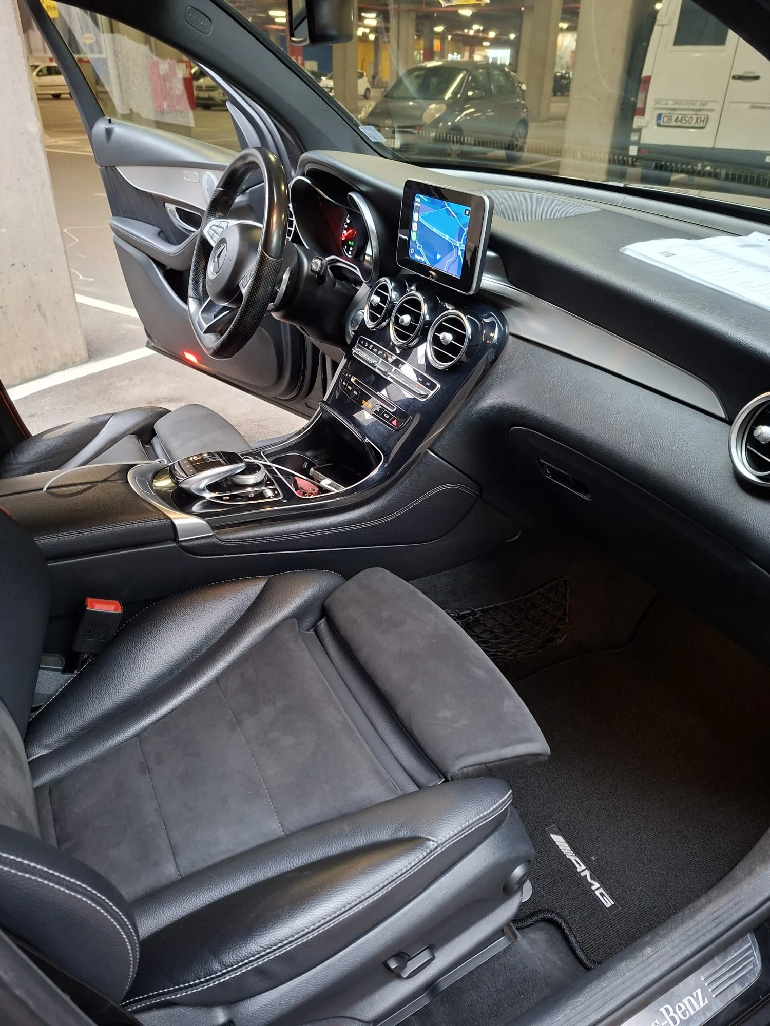 Mercedes-Benz GLC 220 D 4MATIC, снимка 8 - Автомобили и джипове - 53913949