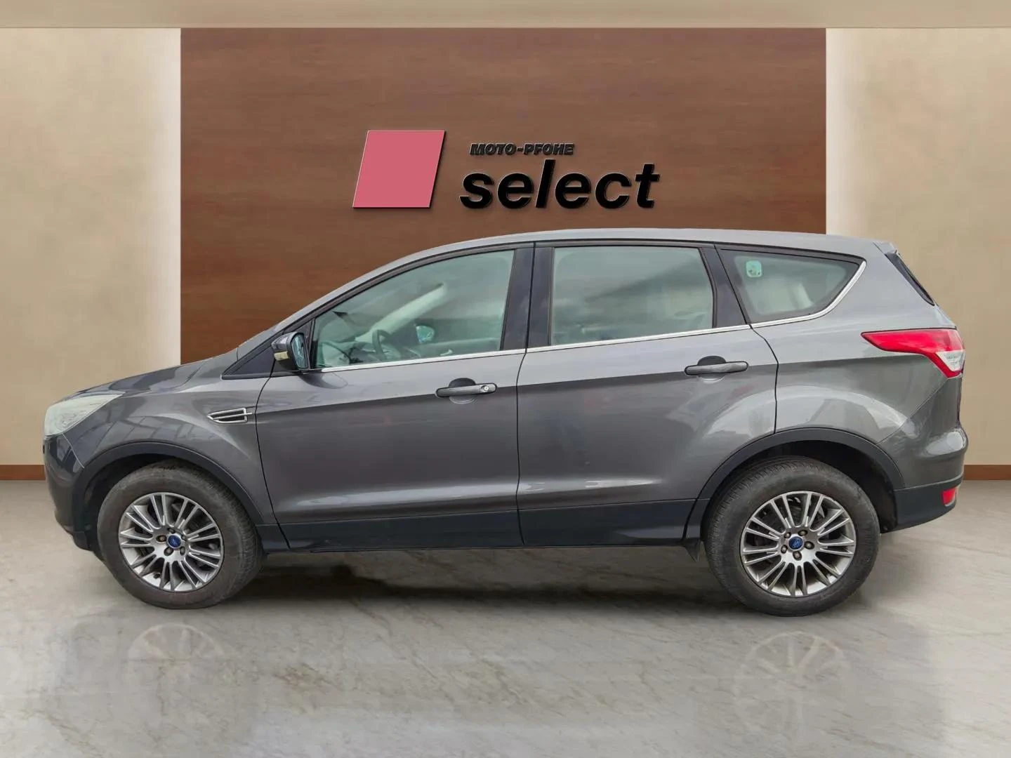 Ford Kuga 2.0 TDCi, снимка 9 - Автомобили и джипове - 53967572