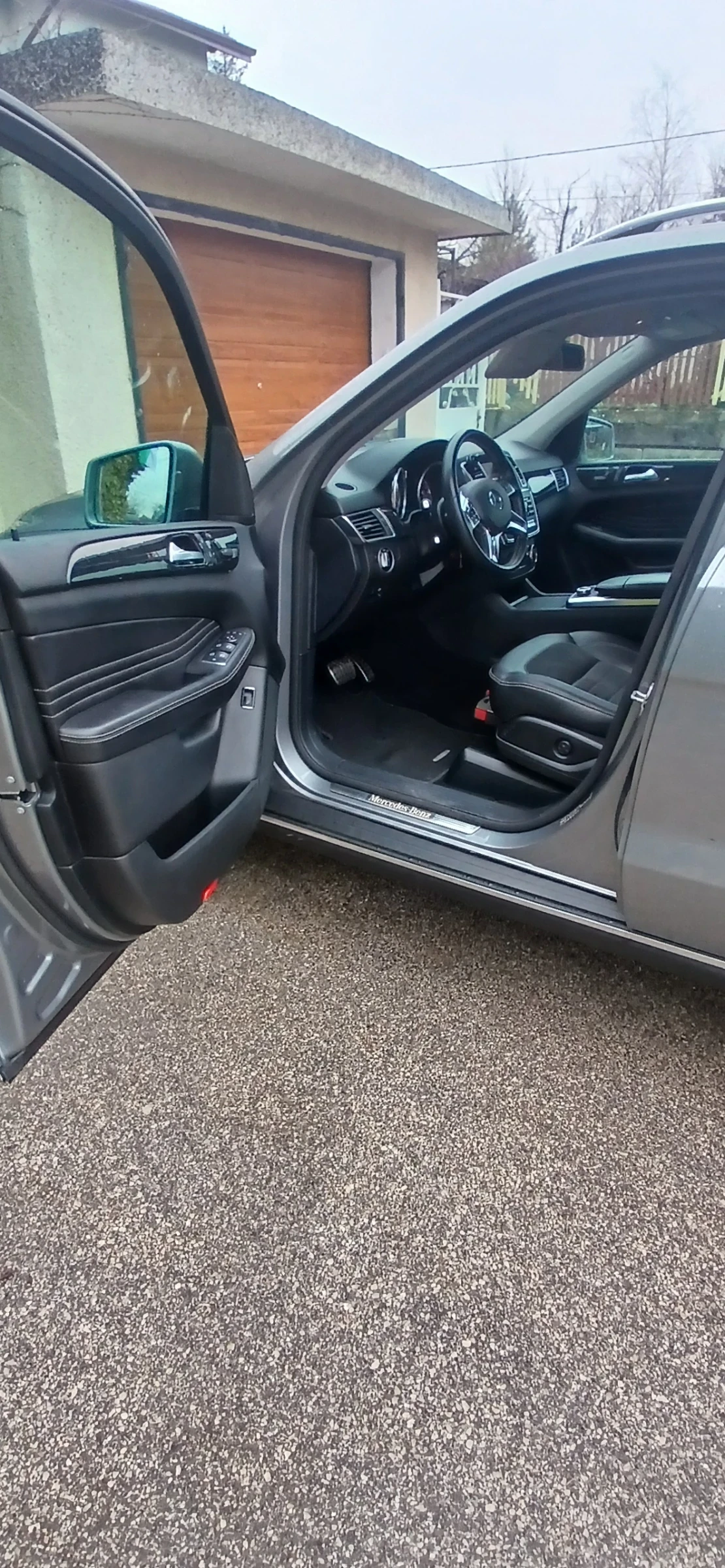 Mercedes-Benz ML 350, снимка 14 - Автомобили и джипове - 54060231