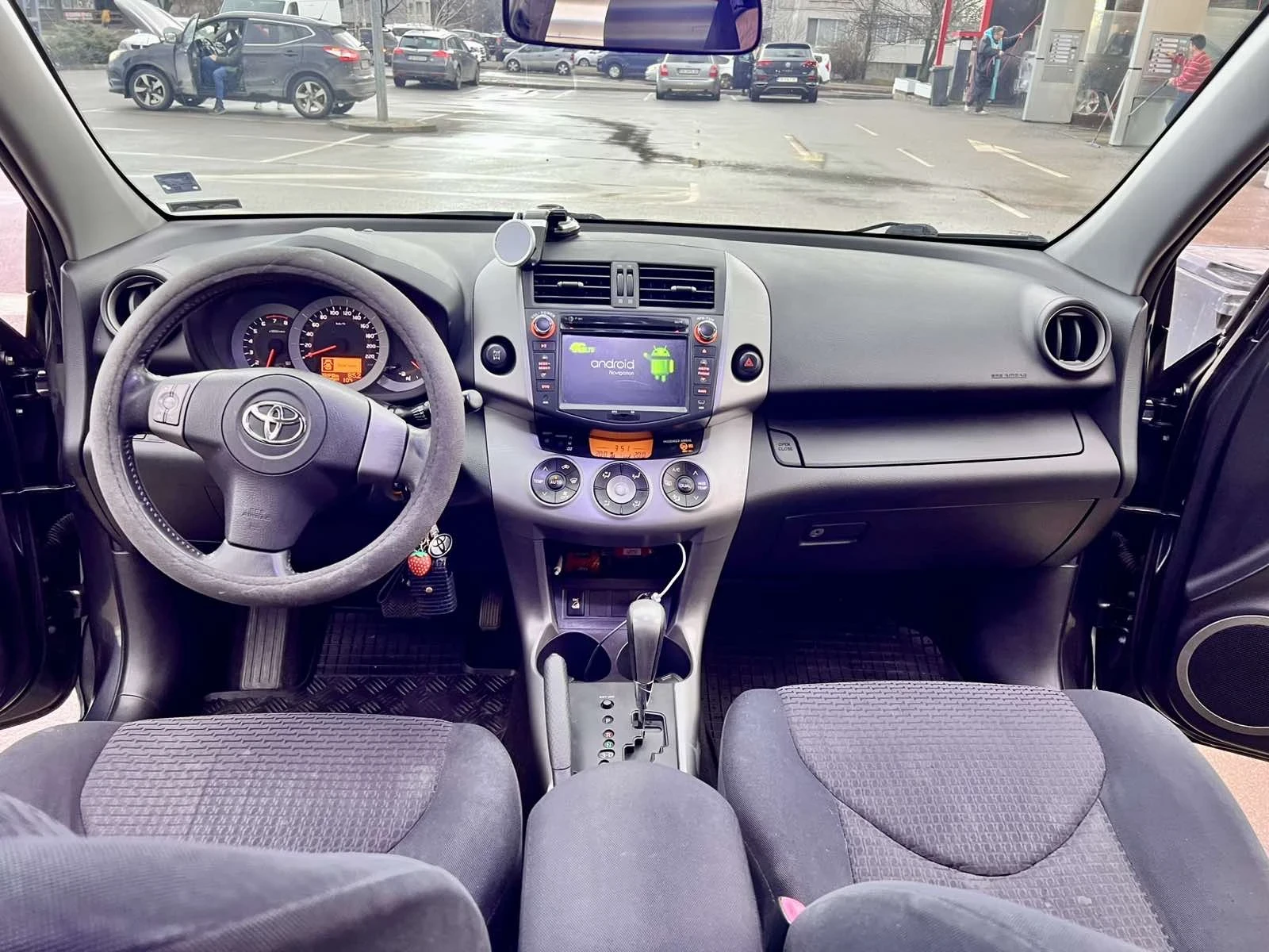 Toyota Rav4 | Mobile.bg � ����������� 10