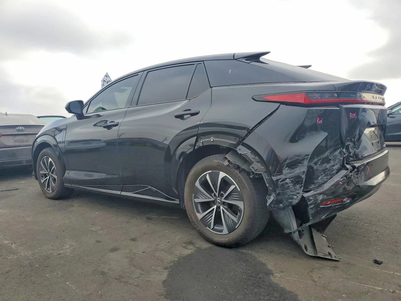 Lexus RZ 300e Premium FWD, снимка 3 - Автомобили и джипове - 55121510