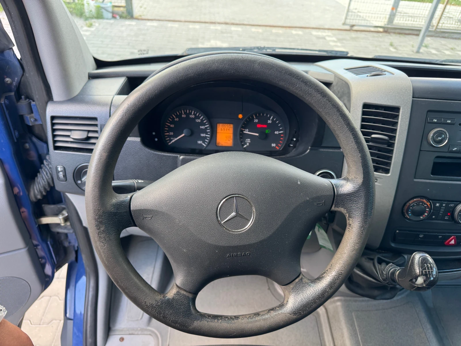 Mercedes-Benz Sprinter 311, снимка 9 - Бусове и автобуси - 56601033