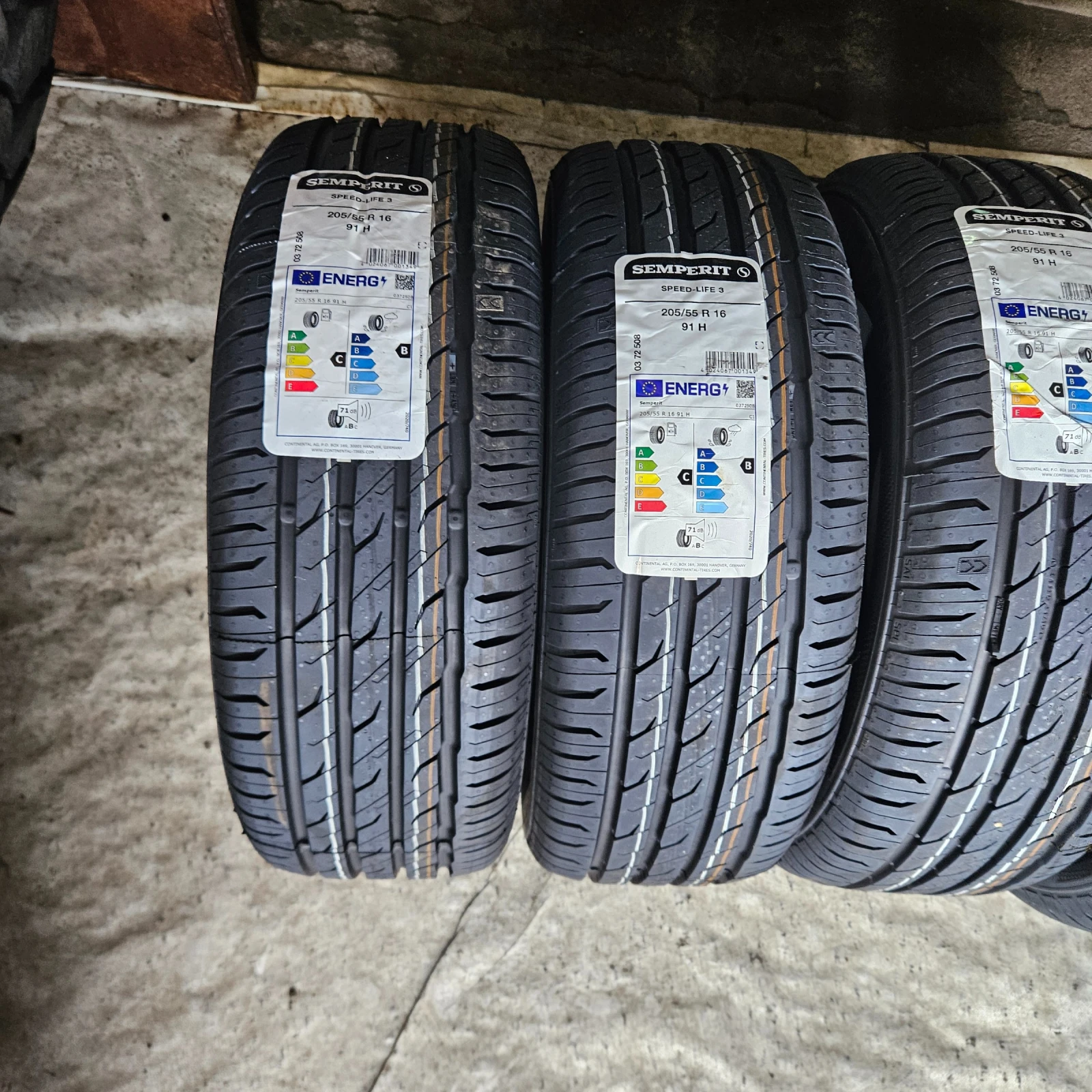 ���� 205/55R16 | Mobile.bg � ����������� 2