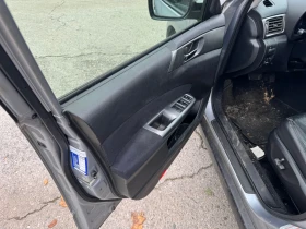 Subaru Forester 2.0I GPL AWD Automatic, снимка 9
