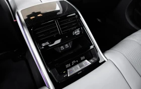 BMW M8 Competition xDrive, снимка 11