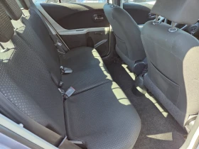 Toyota Yaris 1.33     101кс, снимка 10