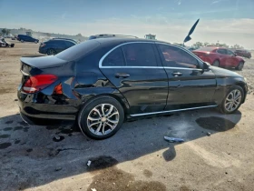 Mercedes-Benz C 300, снимка 3
