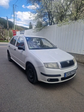 Skoda Fabia ЧИСТО НОВА 