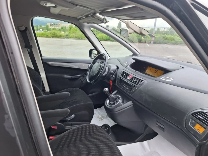 Citroen C4 Picasso 1.8 Benzin/Gaz, снимка 7 - Автомобили и джипове - 47491222