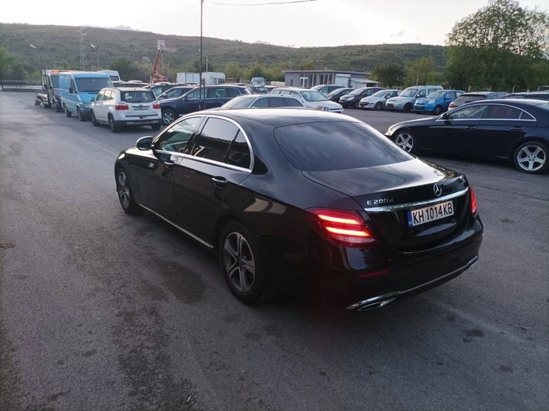 Mercedes-Benz E 200 E200, снимка 4 - Автомобили и джипове - 46355190