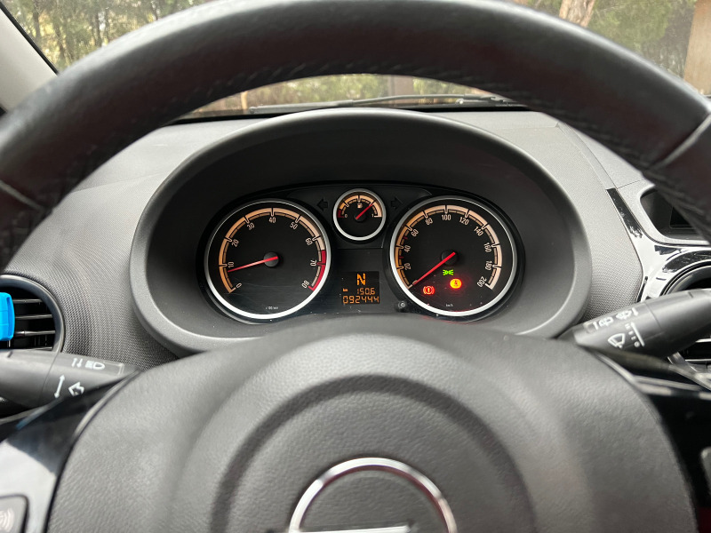Opel Corsa 1.2i, снимка 7 - Автомобили и джипове - 45796538