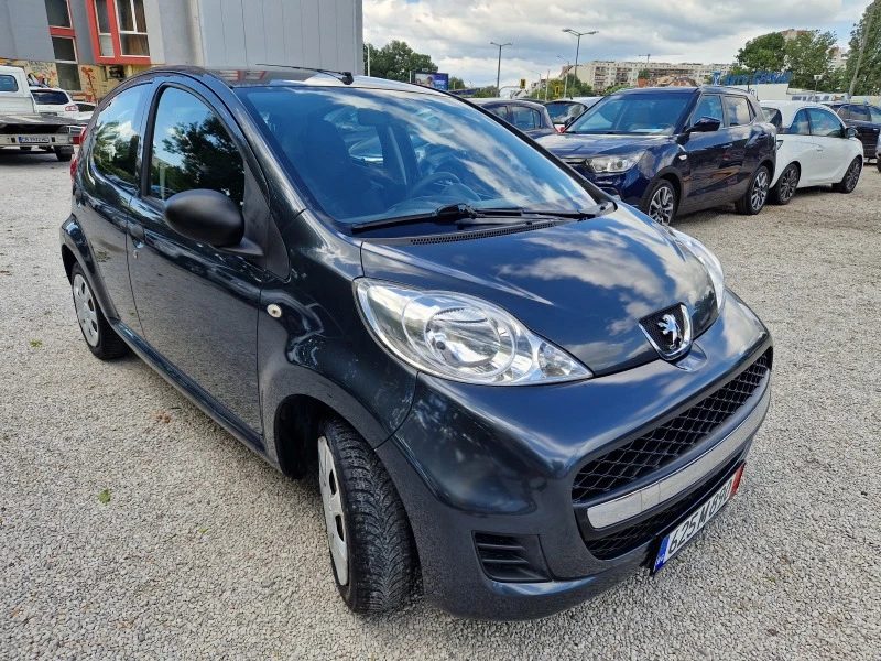 Peugeot 107 1.0i/климатик, снимка 3 - Автомобили и джипове - 46457171