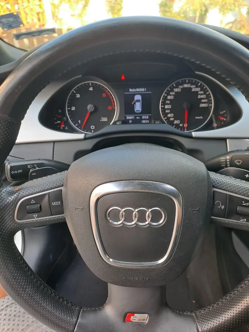 Audi A4 Quattro, снимка 4 - Автомобили и джипове - 47366650