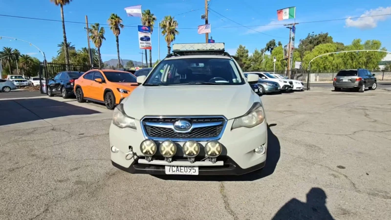 Subaru XV 2014 Subaru XV Crosstrek 2.0i Premium, снимка 1 - Автомобили и джипове - 48226866