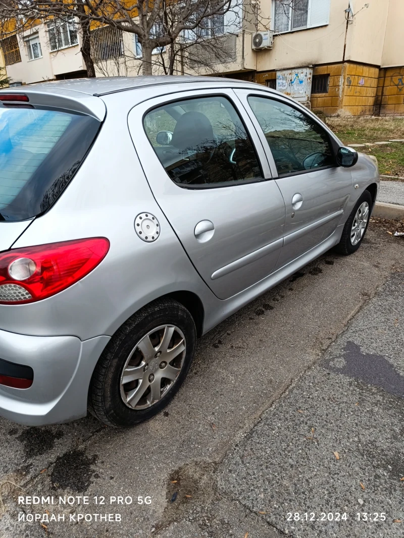 Peugeot 206 1.4hdi, снимка 5 - Автомобили и джипове - 48479914