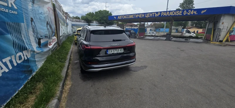 Audi E-Tron  55 Technic , matrix,  Quattro, снимка 5 - Автомобили и джипове - 51933424