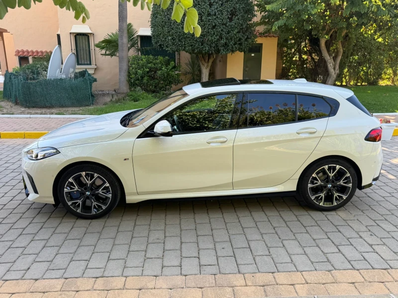 BMW 120 i M pack Full, снимка 9 - Автомобили и джипове - 52002536