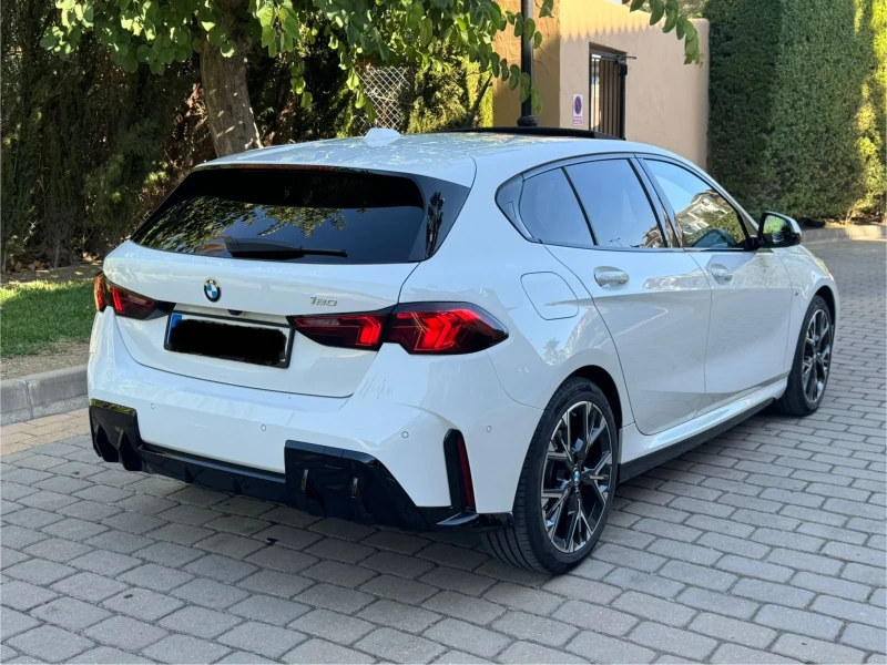 BMW 120 i M pack Full, снимка 6 - Автомобили и джипове - 52002536